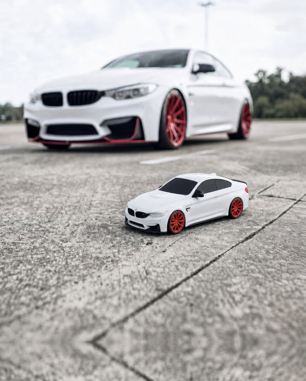 Custom scale model replica handcrafted by Relix Studio
