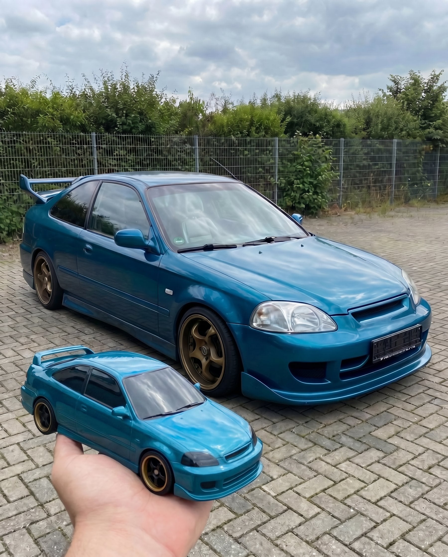 Custom scale model replica handcrafted by Relix Studio