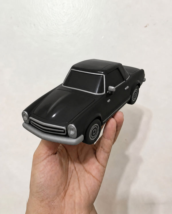 Mercedes 280 SL Pagoda — replica delivered to Marcus T.